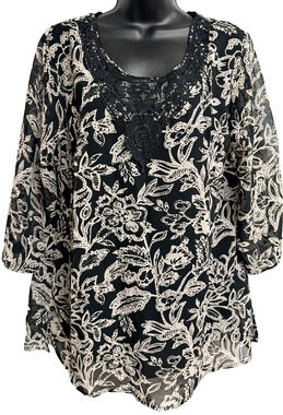 Metro 22 Tunic Blouse Women's 1X Black White Floral Crochet Lace Scoop Neck NEW